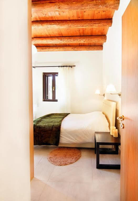 Villa Zoúrva Dış mekan fotoğraf